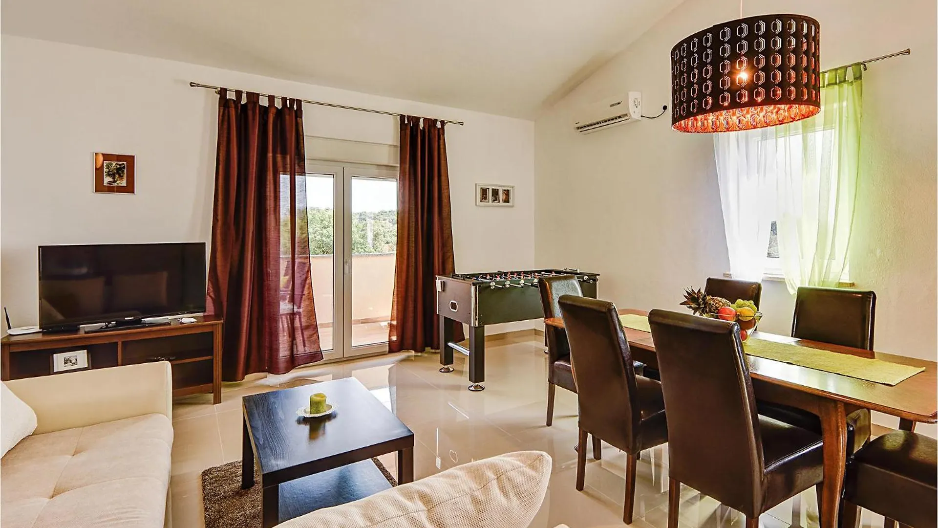 Stunning Home In Betiga With Kitchen Barbariga