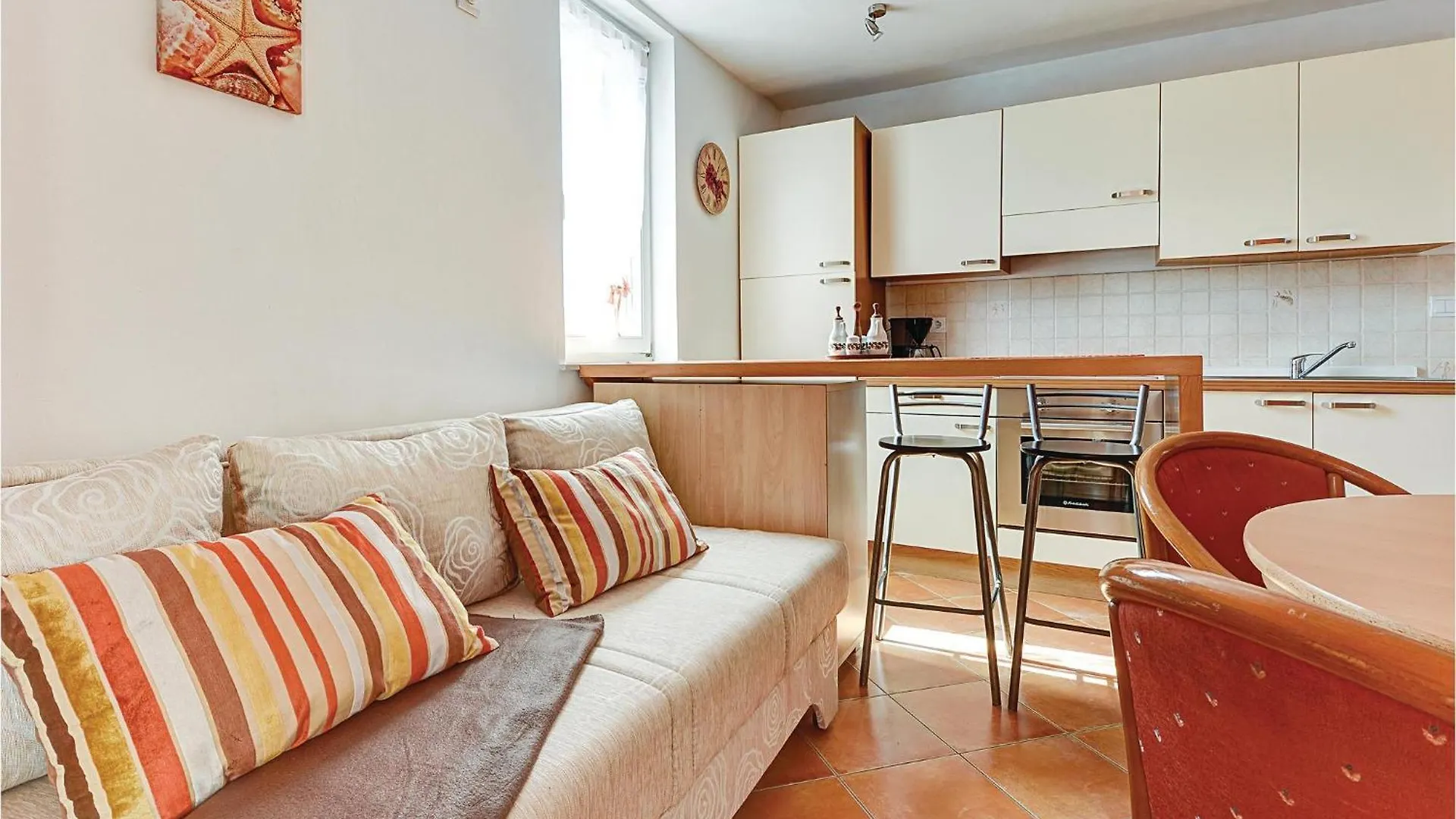 Holiday home Stunning Home In Betiga With Kitchen Barbariga